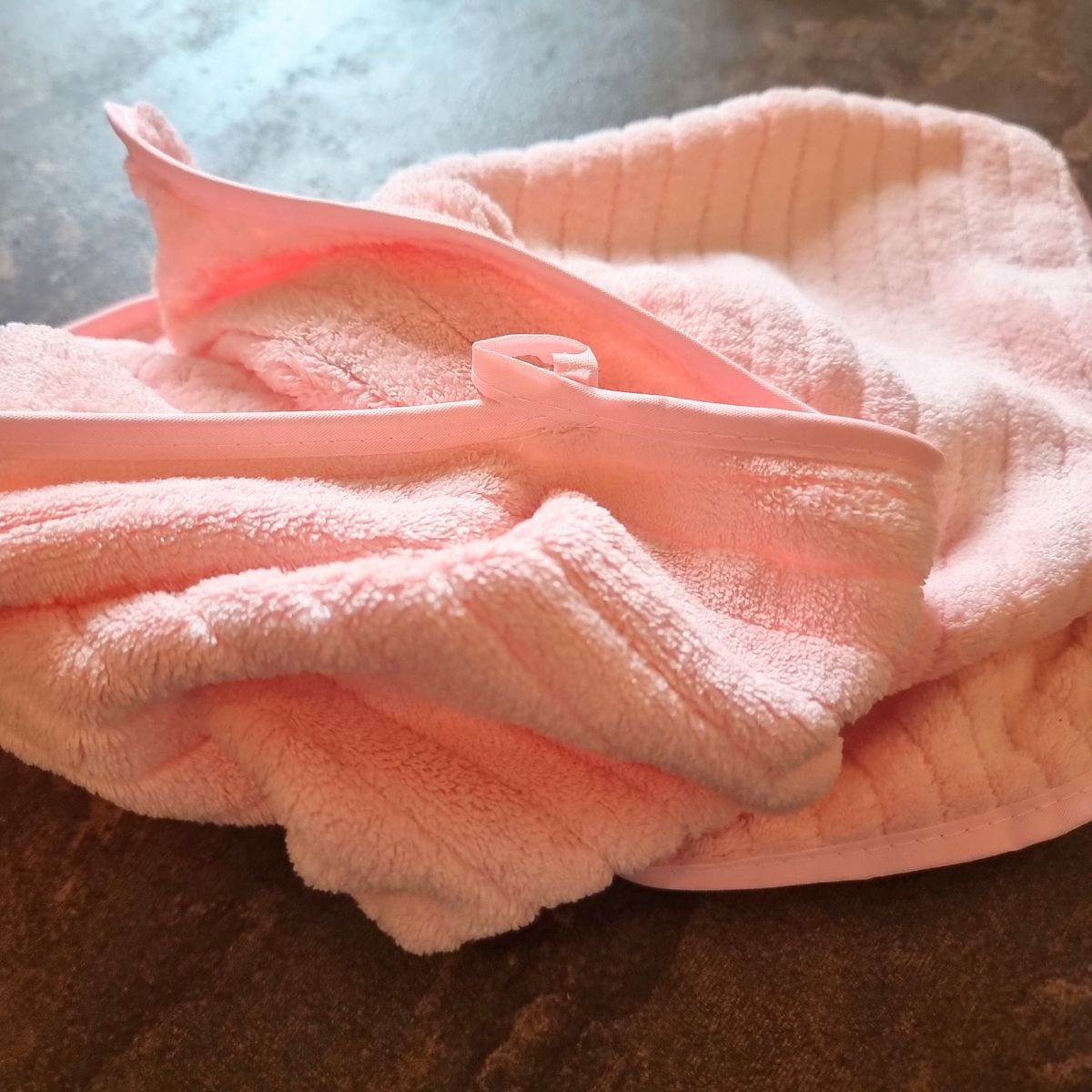 Virtuvinis mikropluošto rankšluostis RINI (rausva)